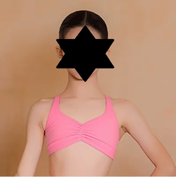 Lara 4684