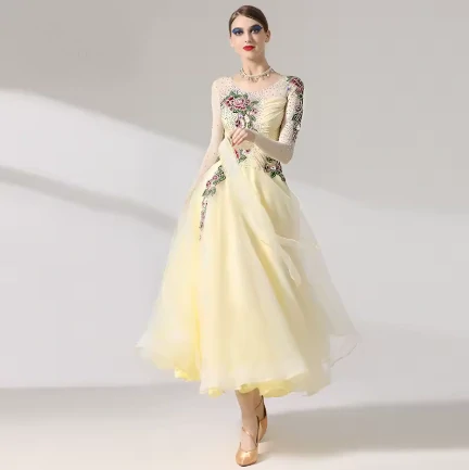Chloe 6296