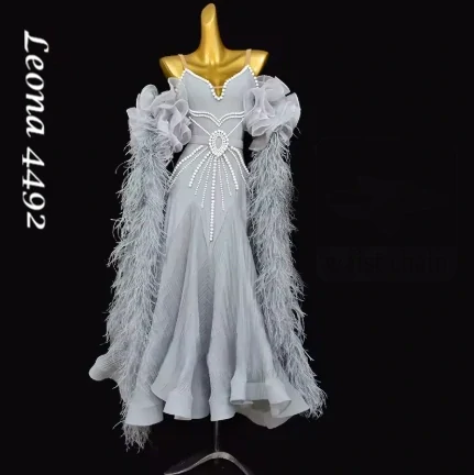Leona 4492