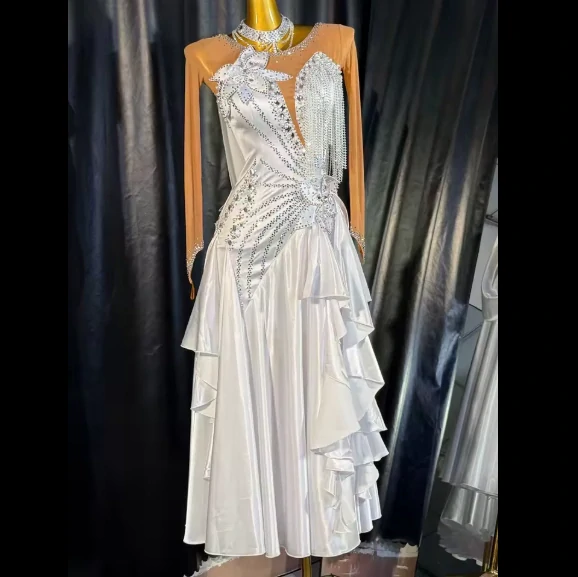 Leticia 5204