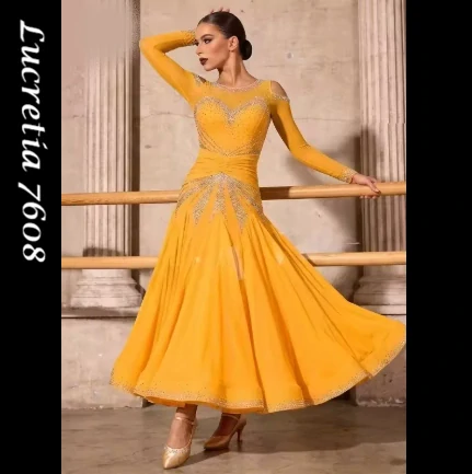 Lucretia 7608