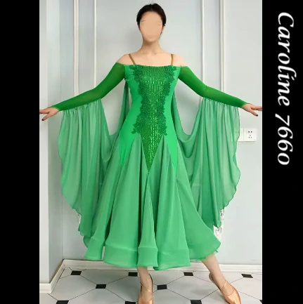Caroline 7660