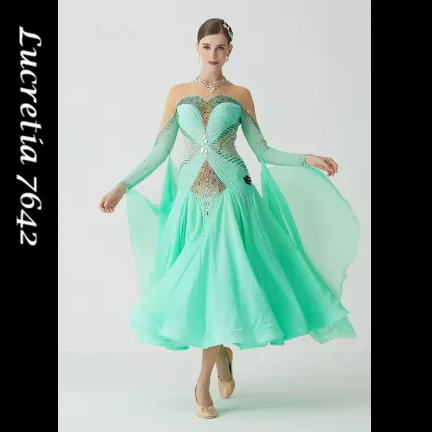 Lucretia 7642