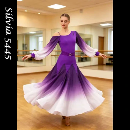 Silvia 5445