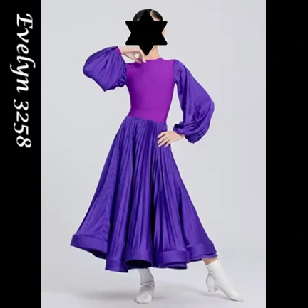 Evelyn 3258