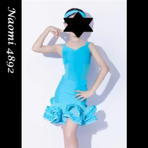 Naomi 4892