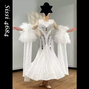 Sissi 4684