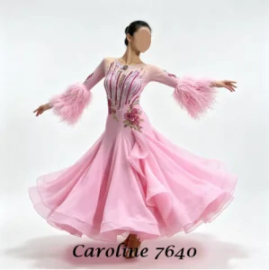 Caroline 7640