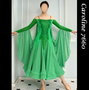 Caroline 7660