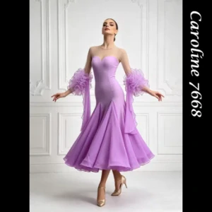 Caroline 7668