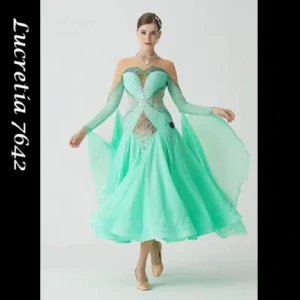 Lucretia 7642