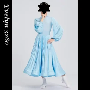 Evelyn 3260