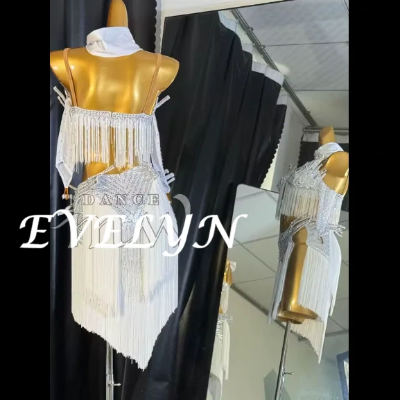 Ella 6768
